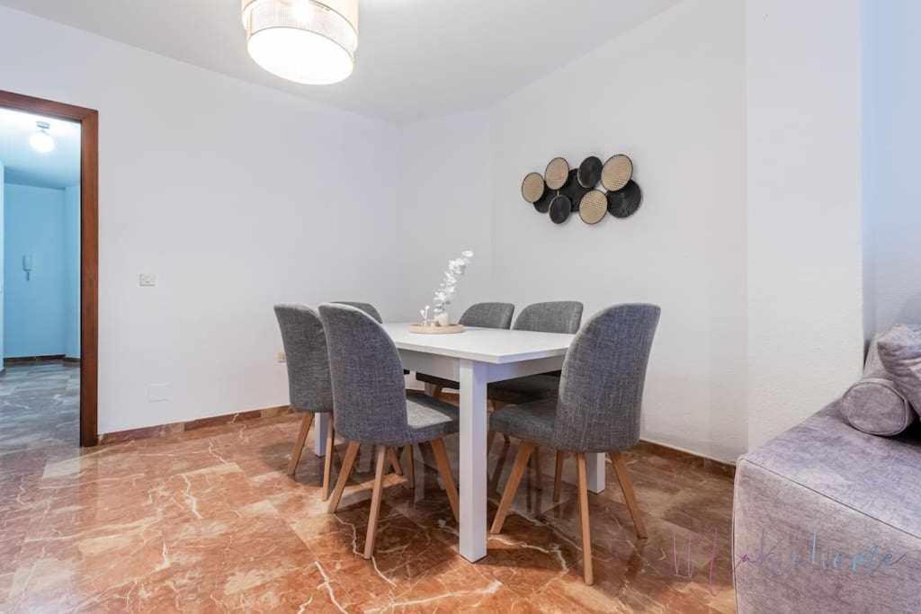 Apartamento A Estrenar Pleno Centro Parking Huelva Exterior foto
