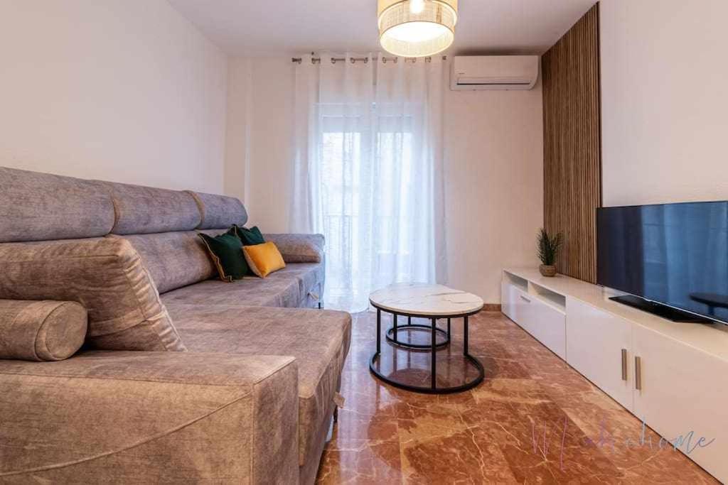 Apartamento A Estrenar Pleno Centro Parking Huelva Exterior foto