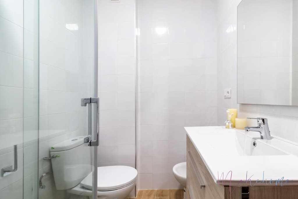Apartamento A Estrenar Pleno Centro Parking Huelva Exterior foto