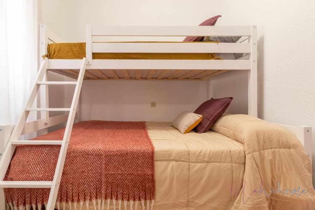 Apartamento A Estrenar Pleno Centro Parking Huelva Exterior foto