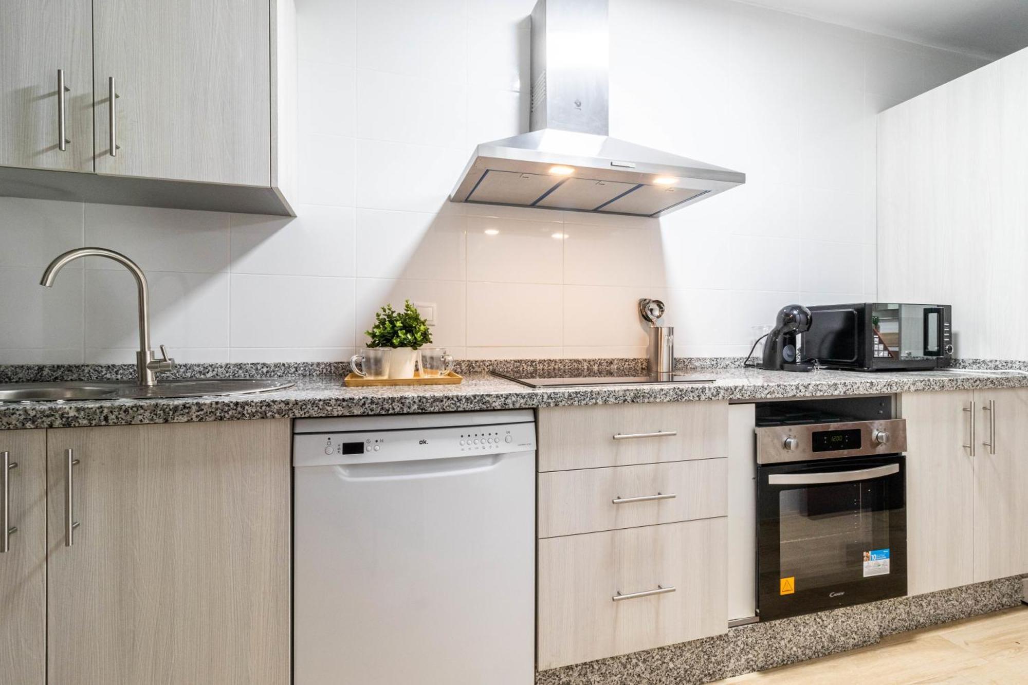 Apartamento A Estrenar Pleno Centro Parking Huelva Exterior foto